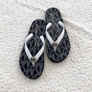 Michael Kors Flip Flops Size 8